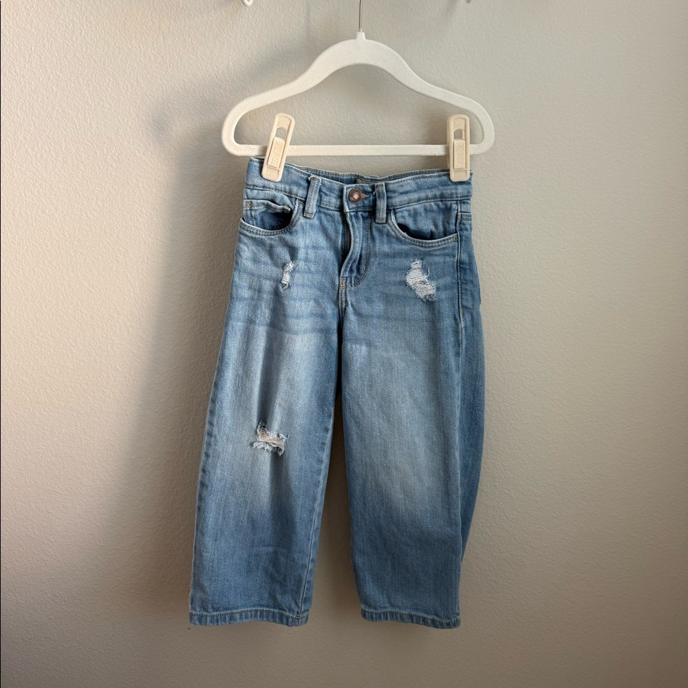 Wide leg jeans.